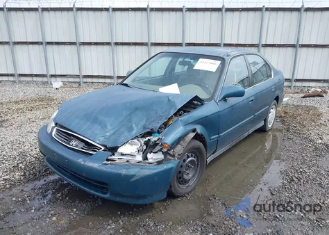 1998 Honda Civic Lx из США, поврежденный, VIN 2HGEJ6679WH539149
